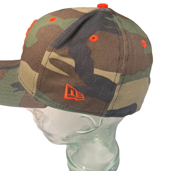 New Era San Francisco Giants Camo Hat with Orange Logo NWOT - Picture 2 of 5